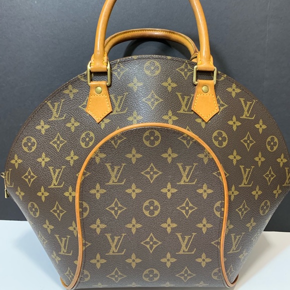 Louis Vuitton Handbags - Ellipse Mm